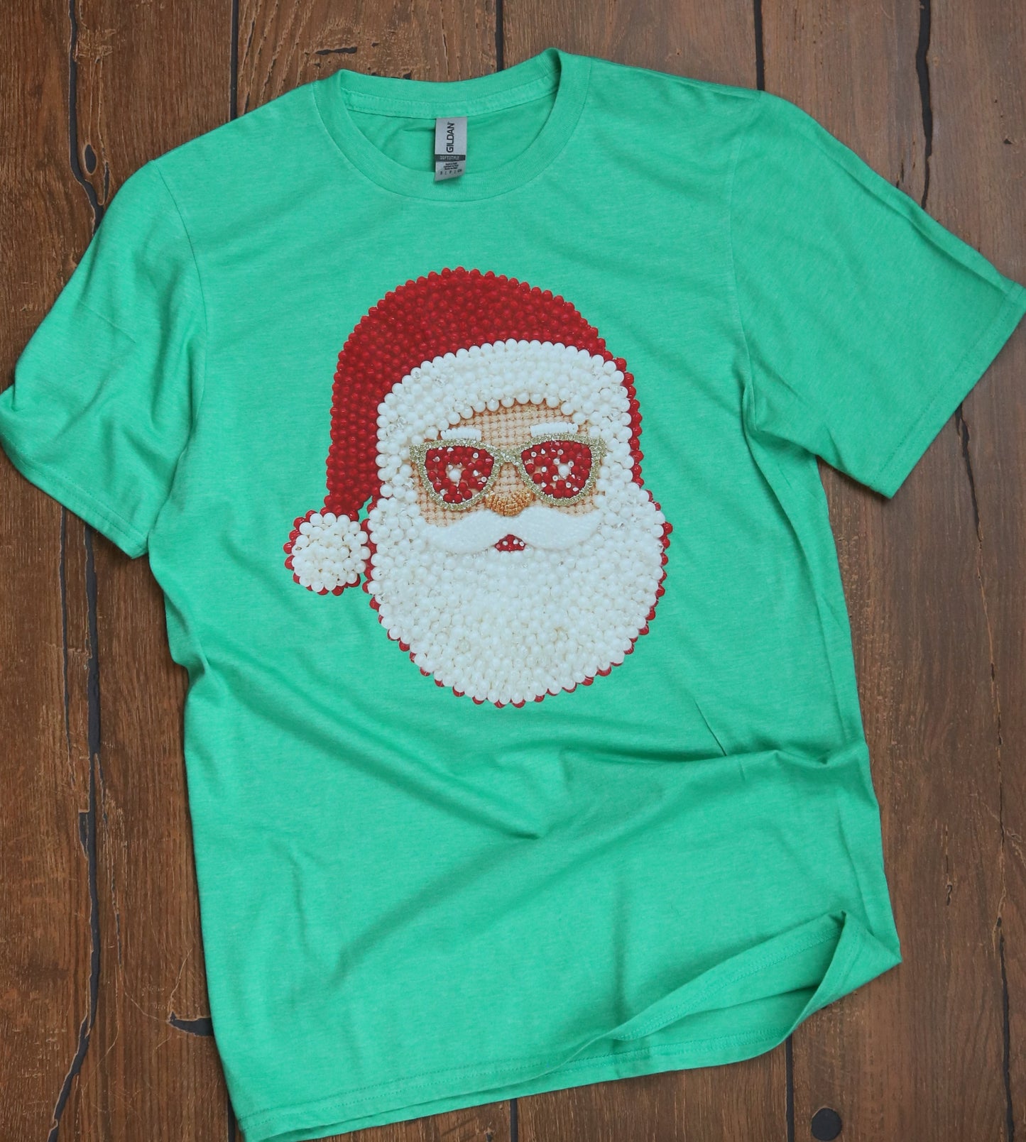 Pearl Santa: Festive Green Holiday Tee