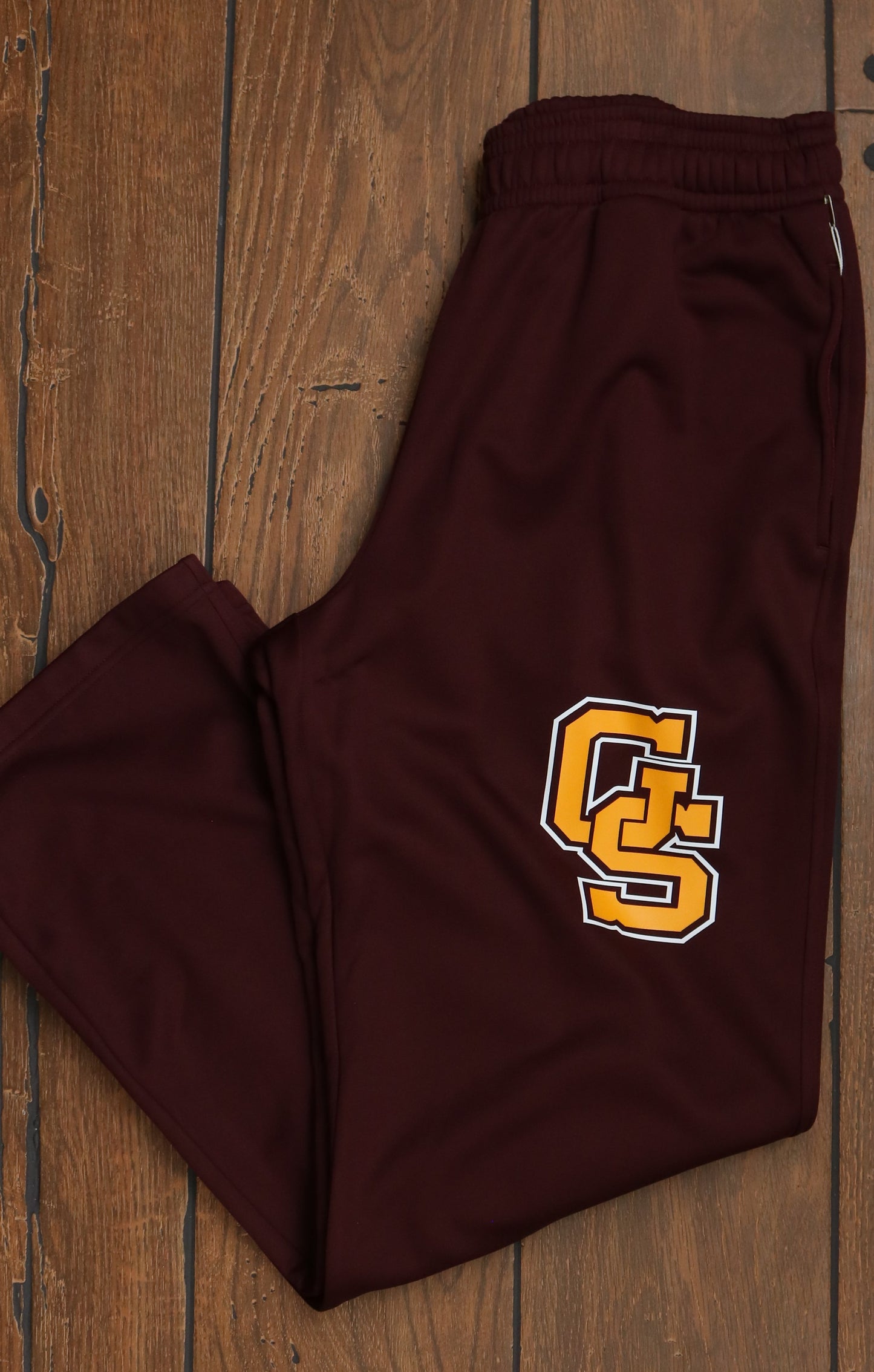 Fleece lined maroon pant with GS