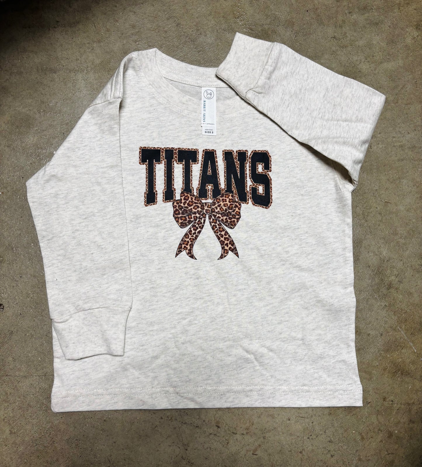 Bold & Beautiful: Titans Leopard Bow