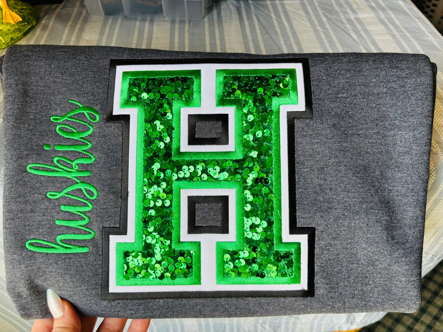 Sequin Appliqué mascot crewneck