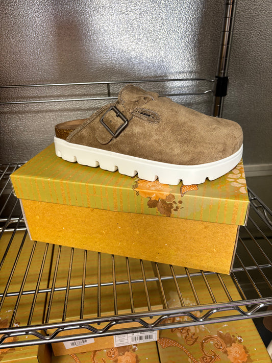 1 Inch Platform Suede Clog